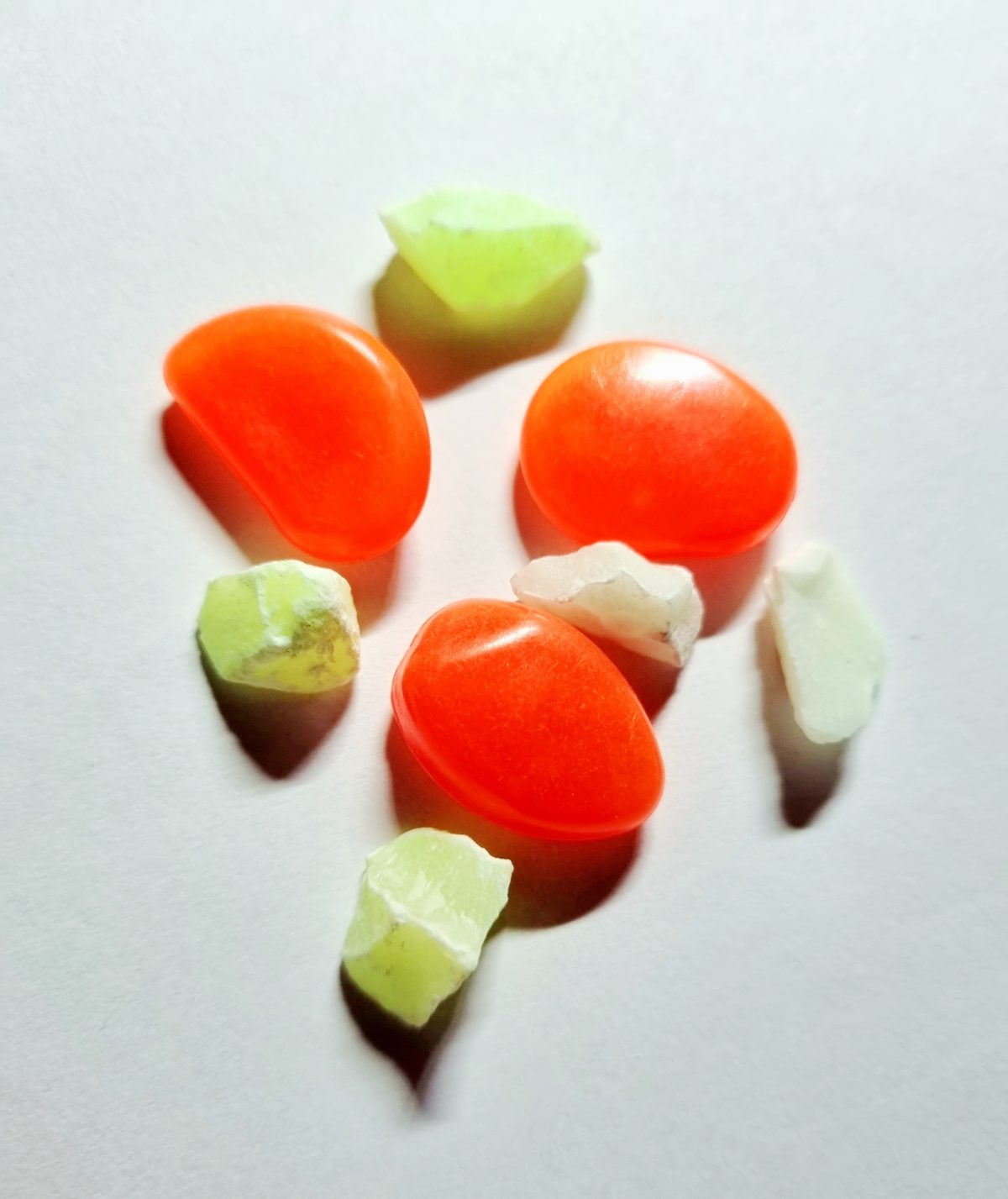 светящиеся камни 10 грамм 2