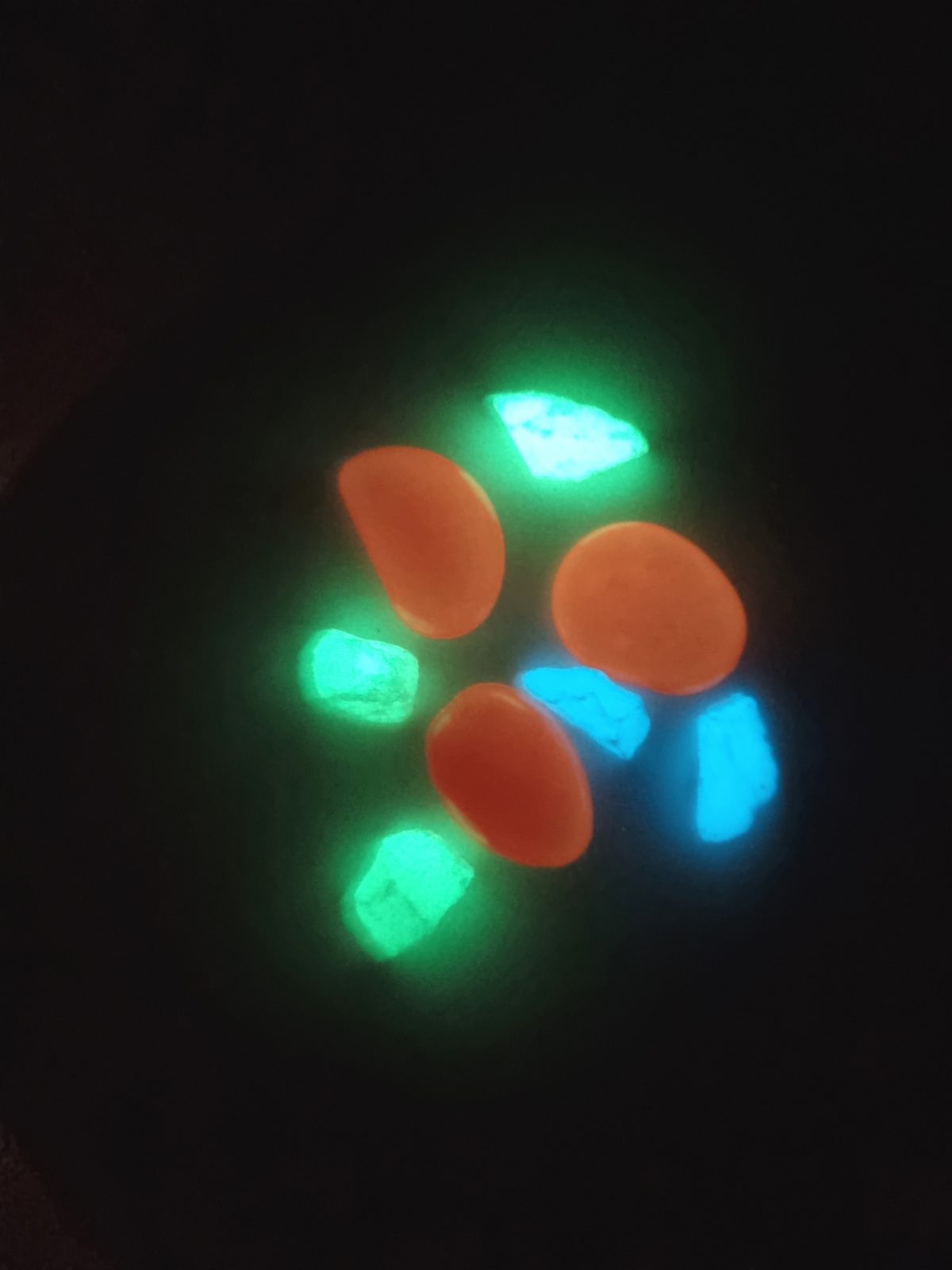 светящиеся камни 10 грамм 9